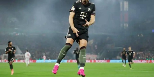 4-1！3-0！足坛一夜综述，拜仁13连胜狂飙，大巴黎翻车，穆里尼奥挺进4强