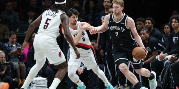 克拉克斯顿12+11克林根14+11 篮网不敌开拓者