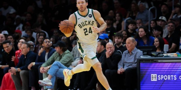 康诺顿深情告别雄鹿 效力7个赛季并跟随球队夺冠