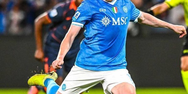 意甲领头羊易主！德布劳内点射+伤退，那不勒斯3-1国米争议声中登顶